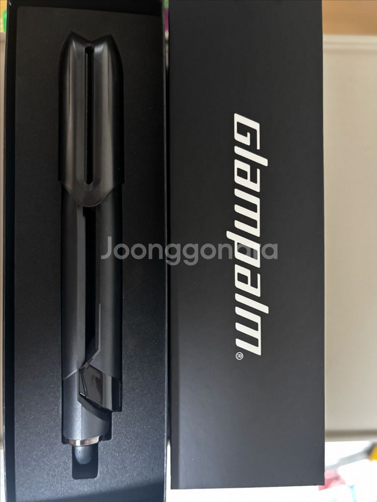 글램팜 GP201T 플랫 헤어 고데기--1