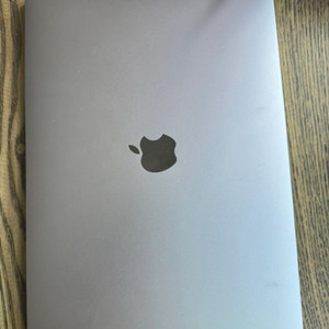 맥북 프로 13 (2022년) 24GB, 2TB