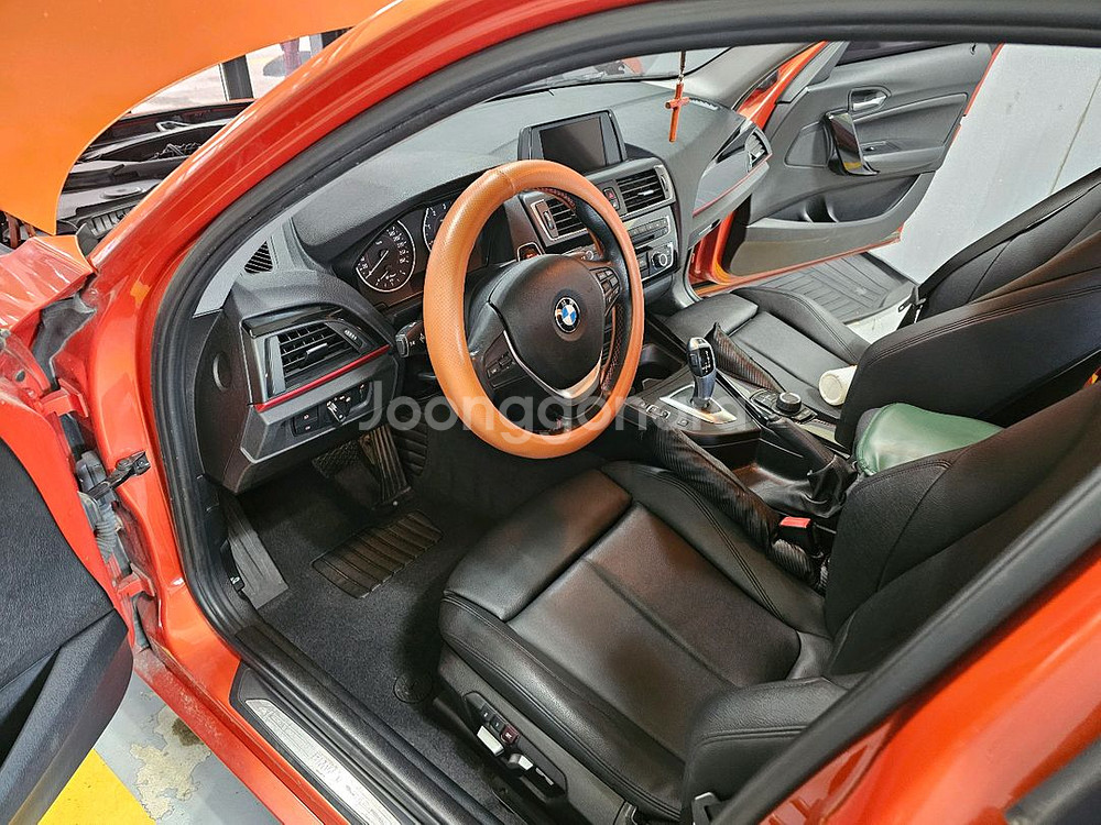 16년식 bmw118d 스포츠 후기형 판매합니다--7
