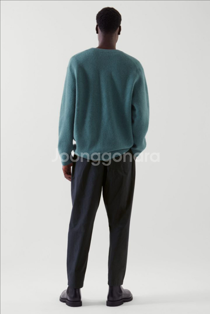 cos 보일드 울 스웨터 m--2