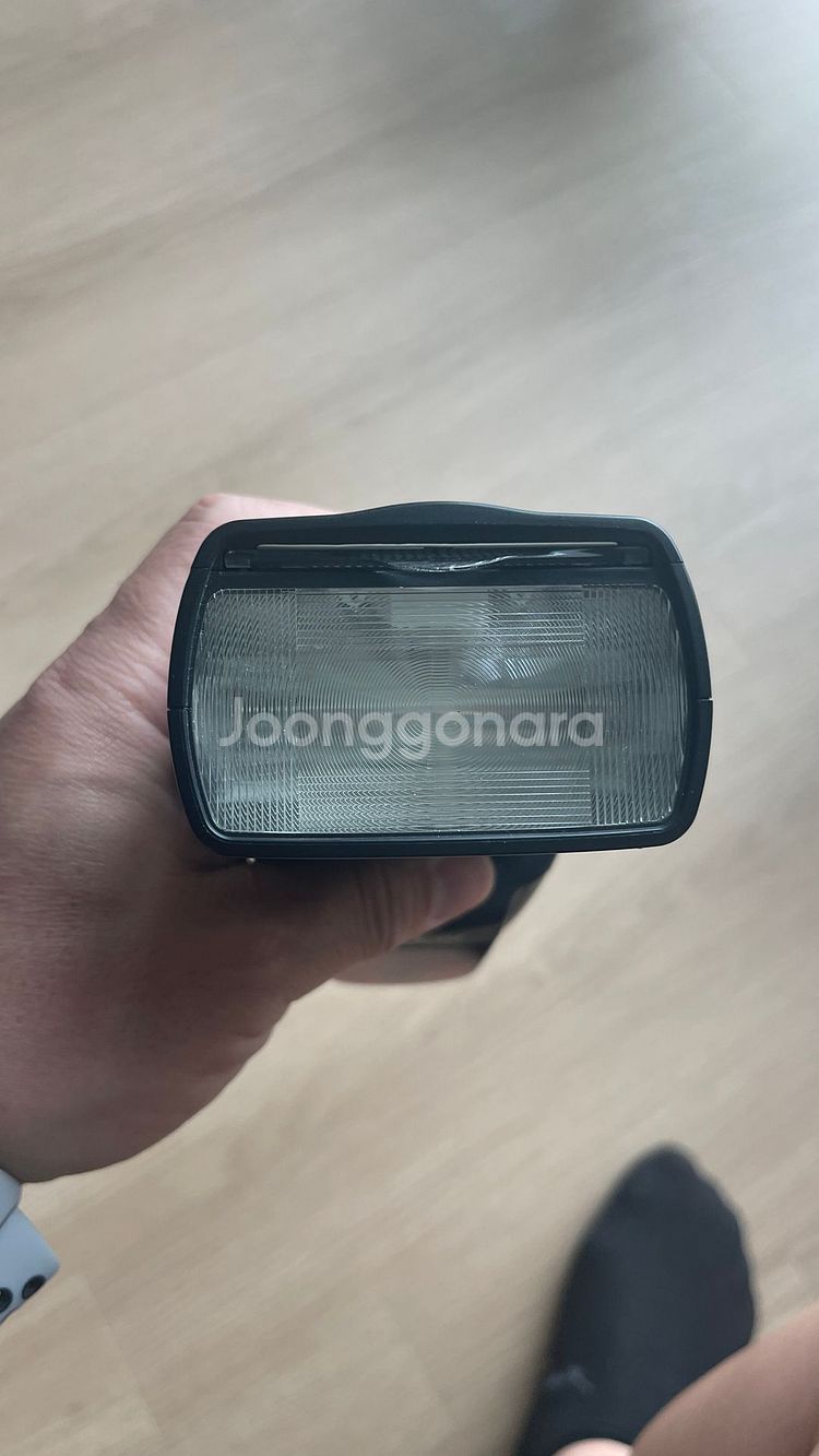 고독스(godox) 860ii 소니 플레쉬 판매합니다.--2