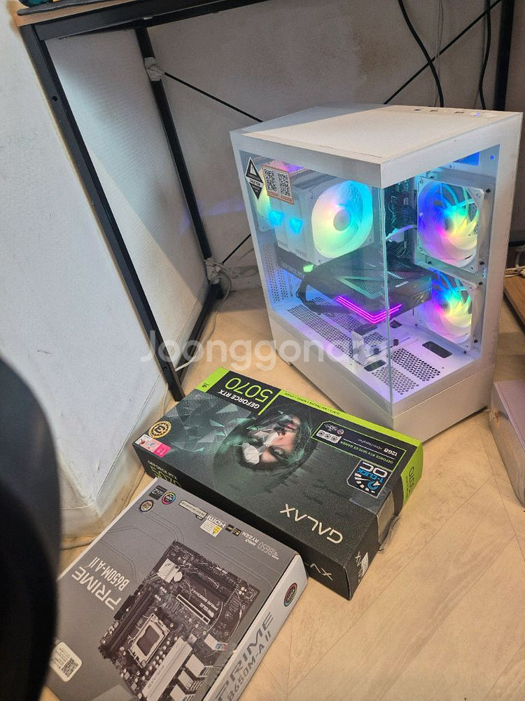 7800X3D RTX5070 영상편집 게이밍 본체 화이--2