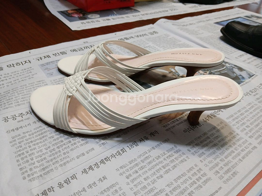 ANN TAYLOR 여성 샌들 US7 (240mm)--2