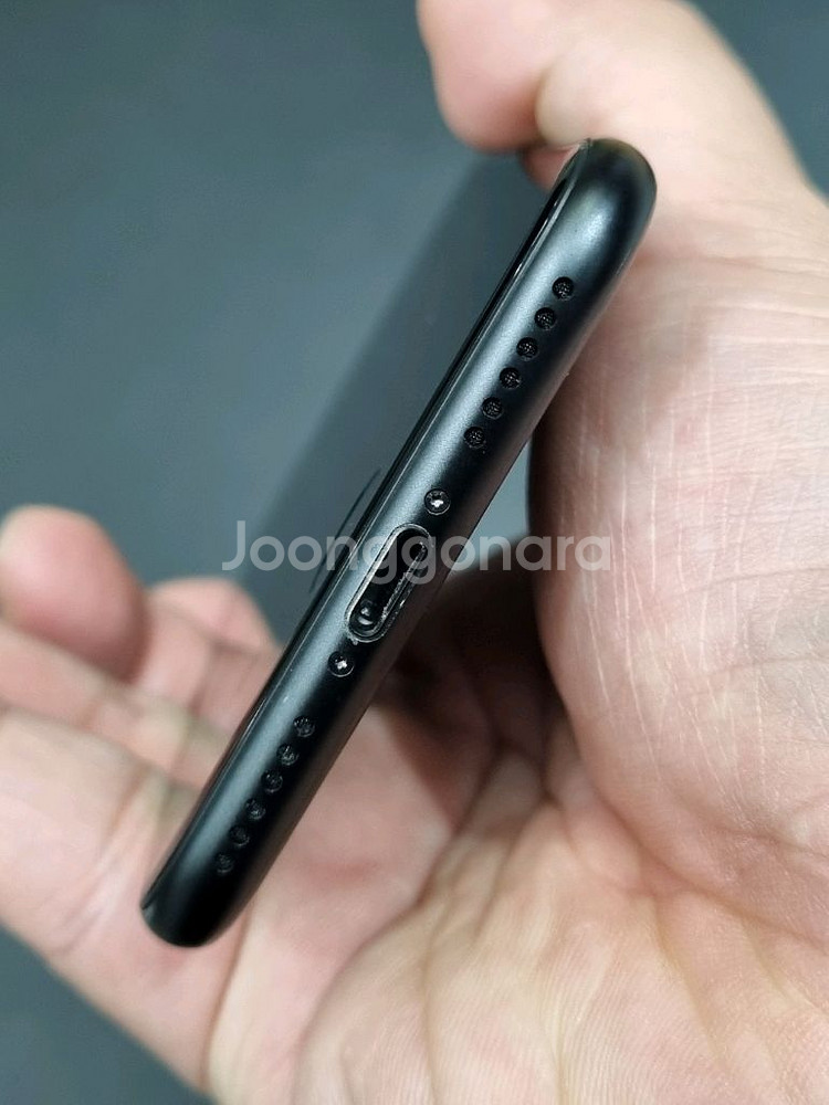 아이폰7 32GB 블랙 배터리 100%--6