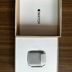 애플워치8 에르메스 45mm 본체리퍼새상품(밴드포함)