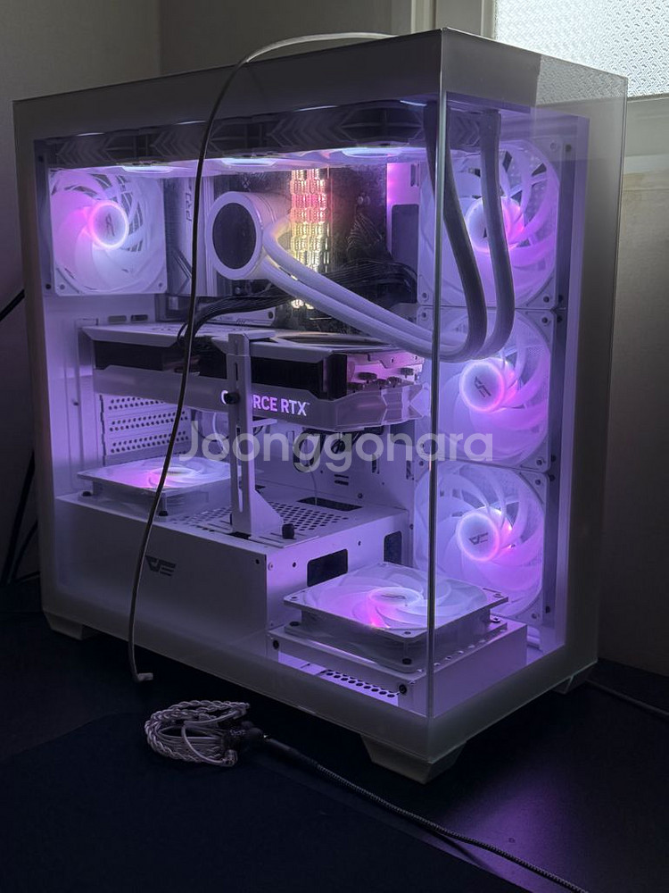 7800x3d, 4070ti super 본체--0