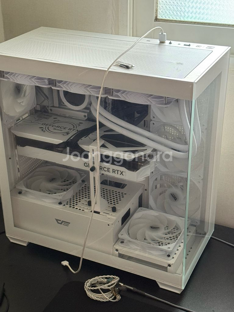 7800x3d, 4070ti super 본체--1