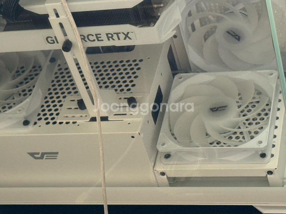 7800x3d, 4070ti super 본체--2