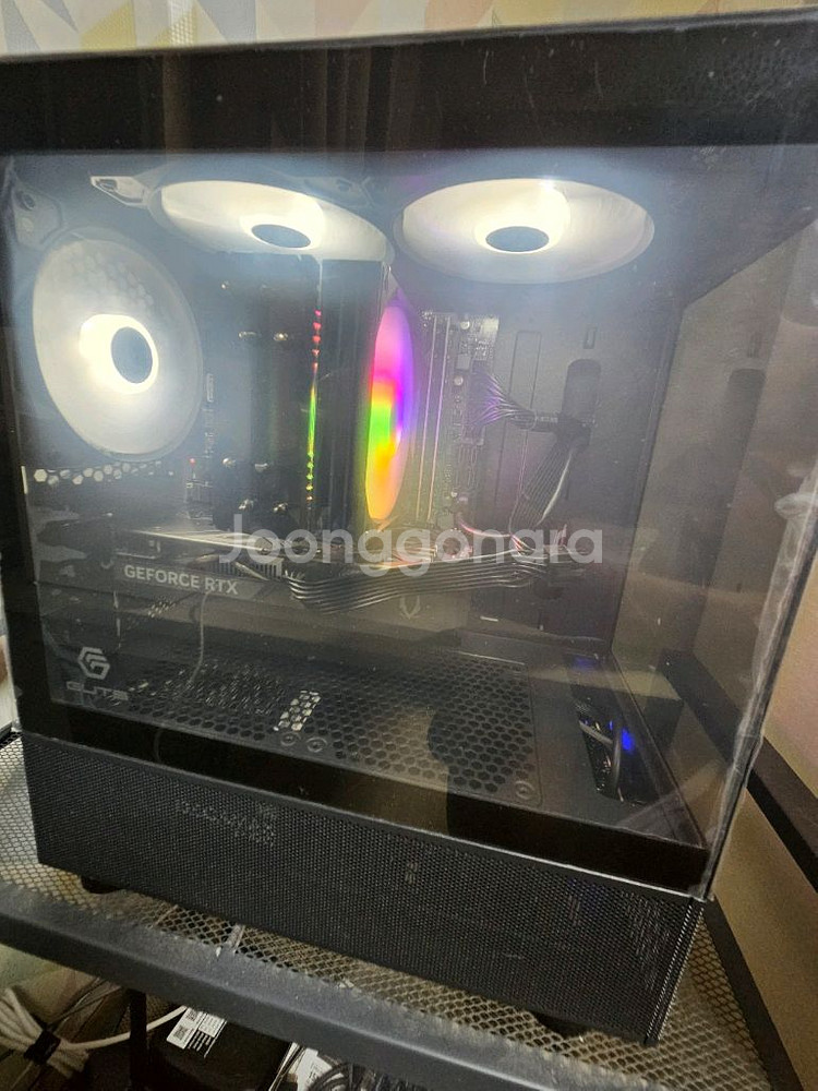 게이밍 본체 RTX5060/i5-12400F 팝니다.--0