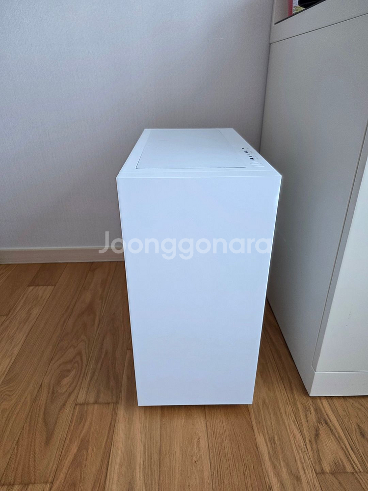 고성능 게이밍 컴퓨터 7800x3d+rx9070--4