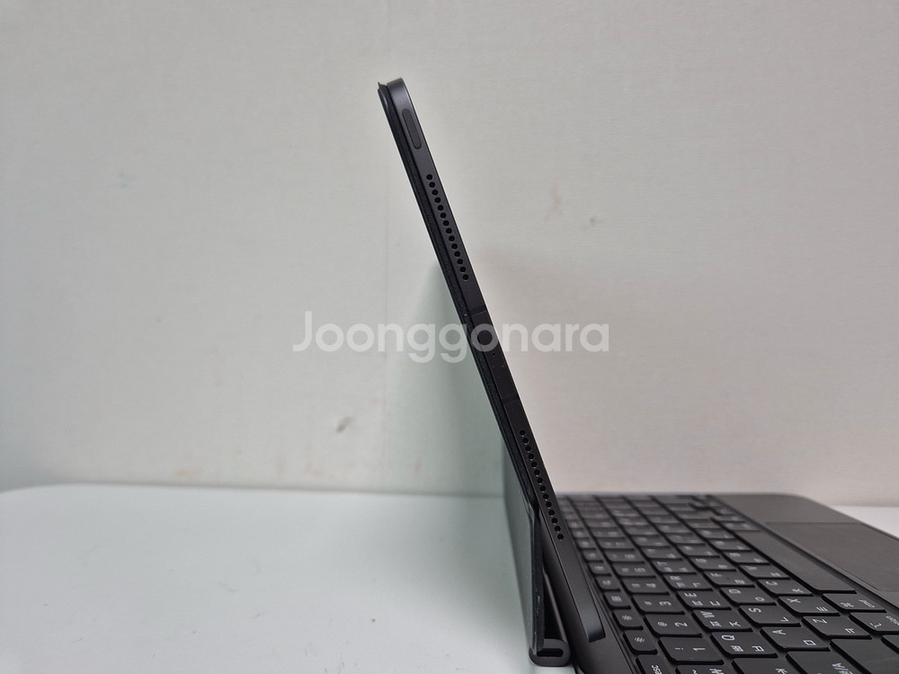 아이패드프로11인치 M4 1TB 셀룰러 매직키보드 펜슬--4