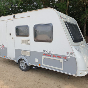 스타커맨 이지보드 390 카라반 판매합니다.