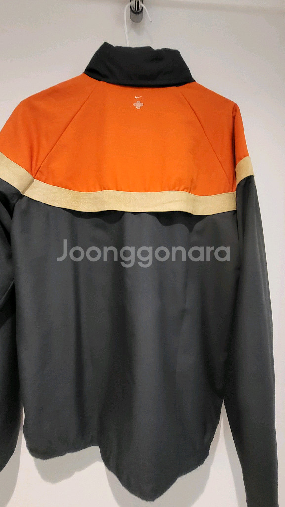 나이키 컬쳐 배색 바람막이 (별이삼샵)--1