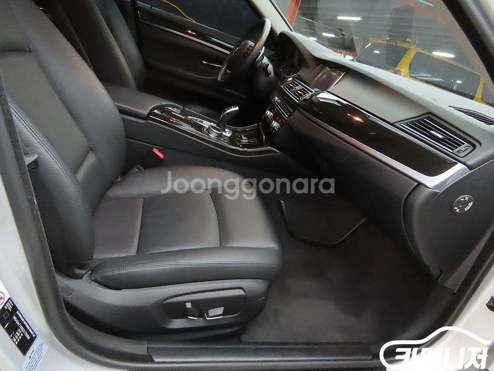 [BMW]5시리즈 (F10) 528i xDrive #앱--6
