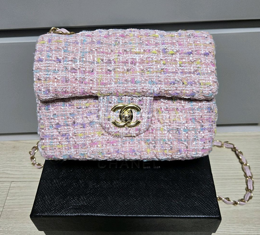 샤넬 트위드 미니 크로스백 새상품--0
