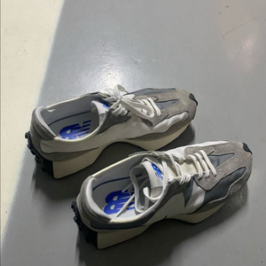 뉴발란스 327 그레이 팝니다