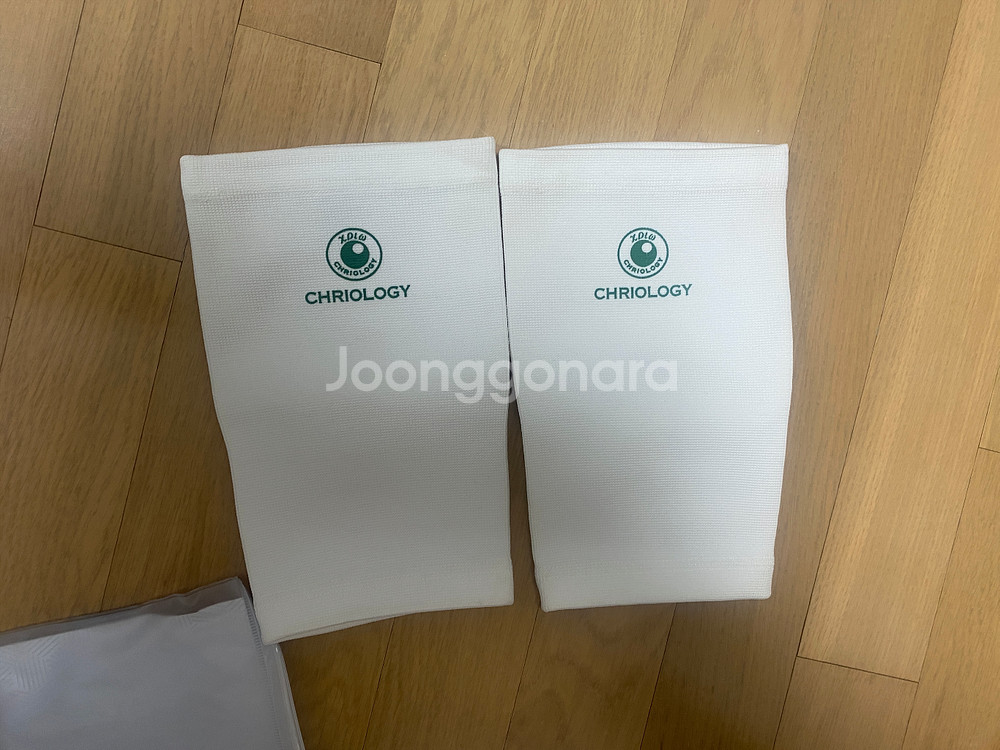 크리오로지 무릎보호대 팝니다--1