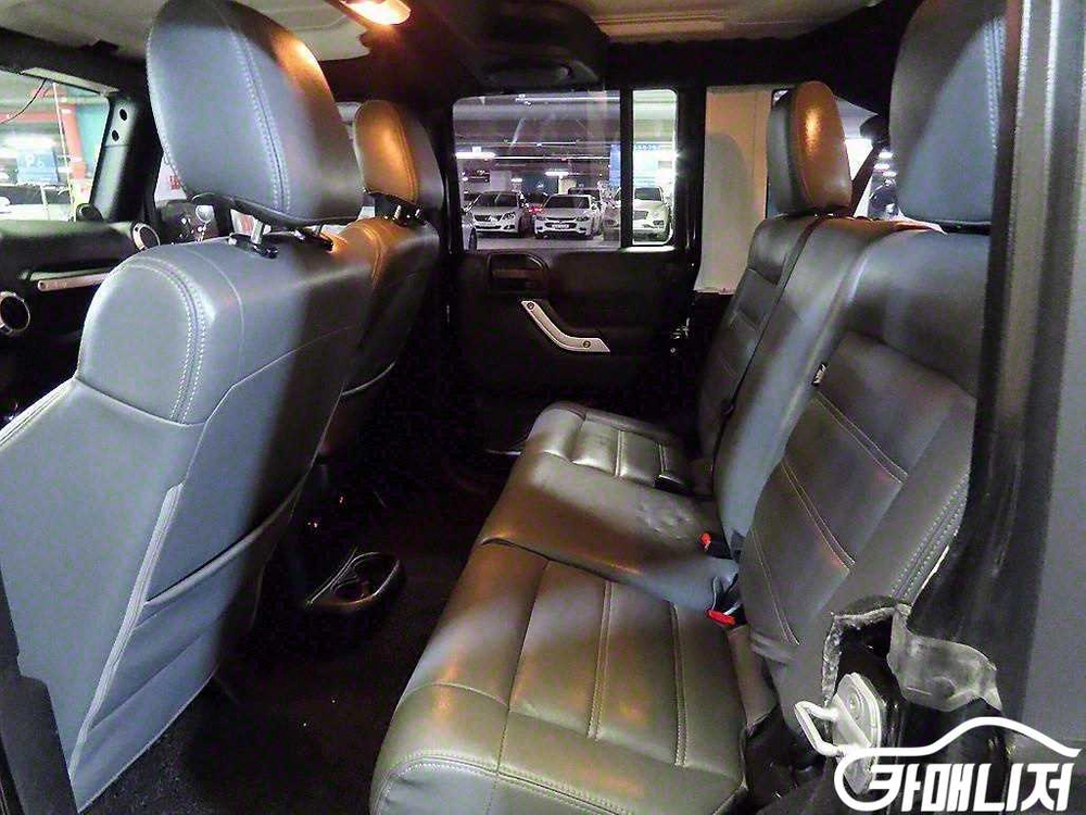 [지프]랭글러 2.8 루비콘 4DR #앱특가 이미지