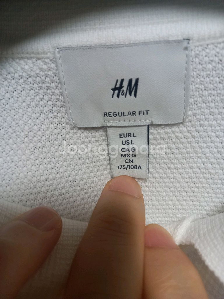 [H&M]반팔 카라넥 티셔츠 L(105~110)사이즈--2