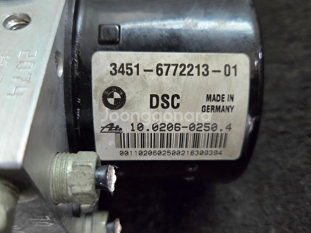 BMW E90 320i ABS모듈 DSC모듈 팝니다--1