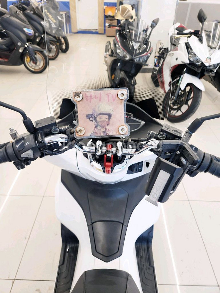 24년식 pcx125 팝니다--8