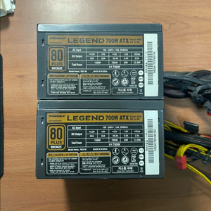 파워렉스 레전드 700w 판매합니다.