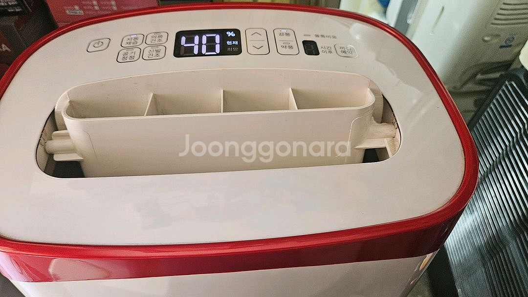 LG제습기15리터 1등급 결로방지예방 물잘빨립니다--4