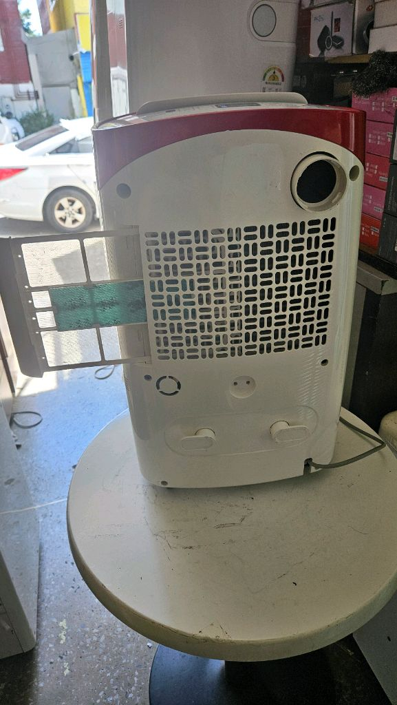 LG제습기15리터 1등급 결로방지예방 물잘빨립니다 이미지