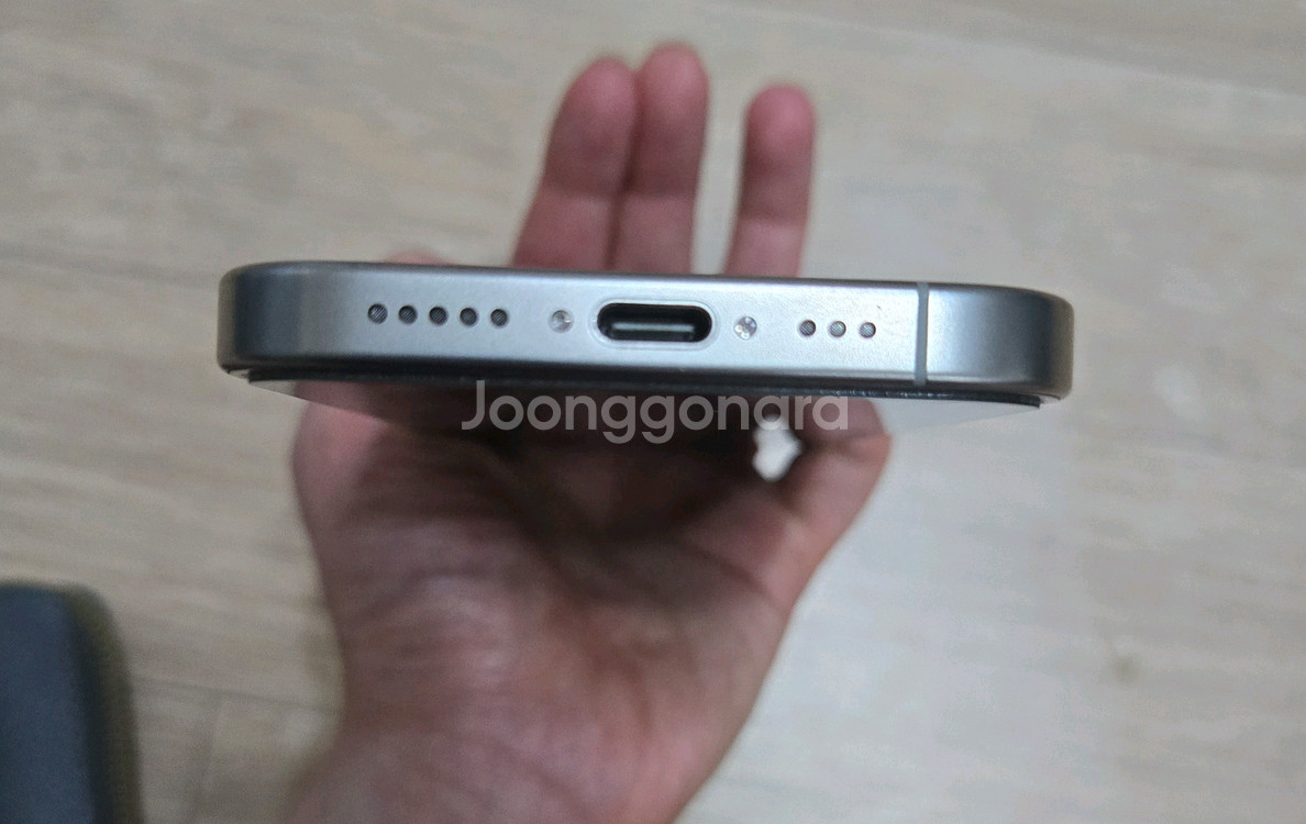 아이폰16프로 실버 256GB--4