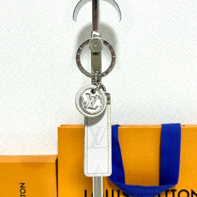 루이비통 LV 네오 클럽 백 참 키링--1