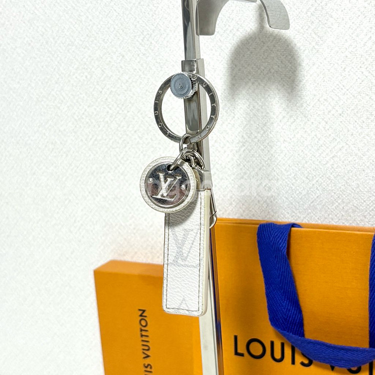 루이비통 LV 네오 클럽 백 참 키링--2