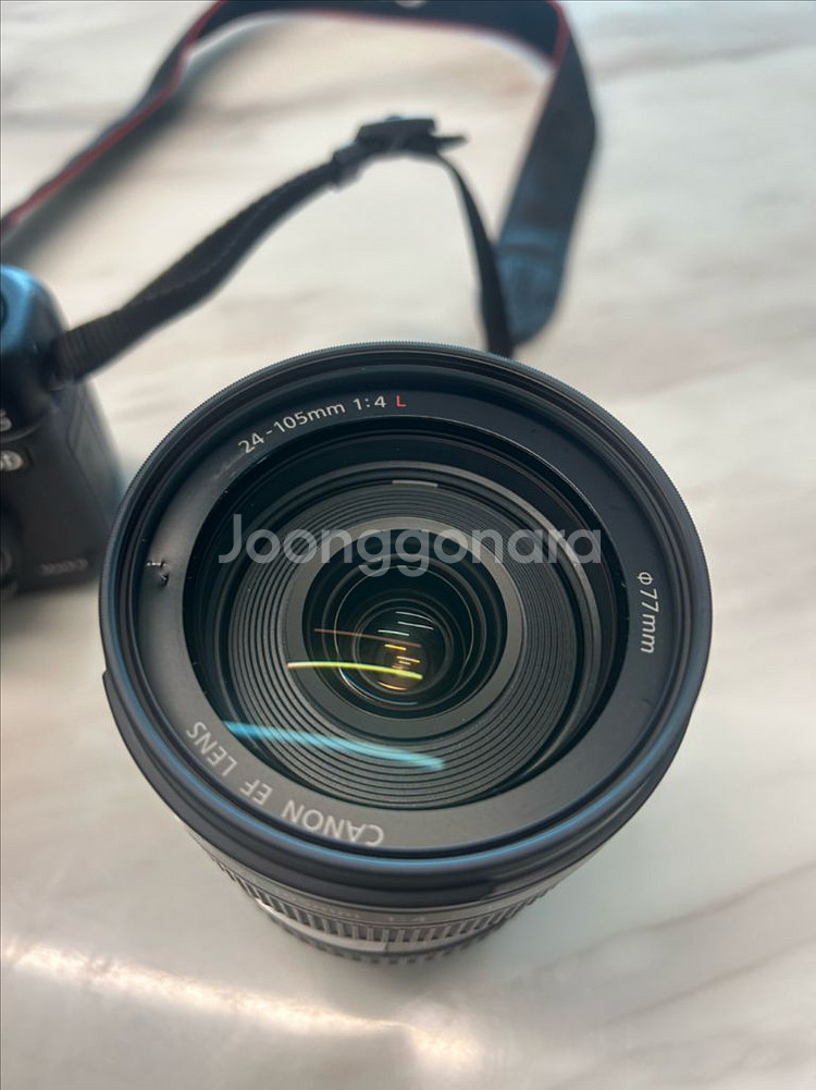 캐논 EOS 5D Mark II 및 EF 24-105m--6