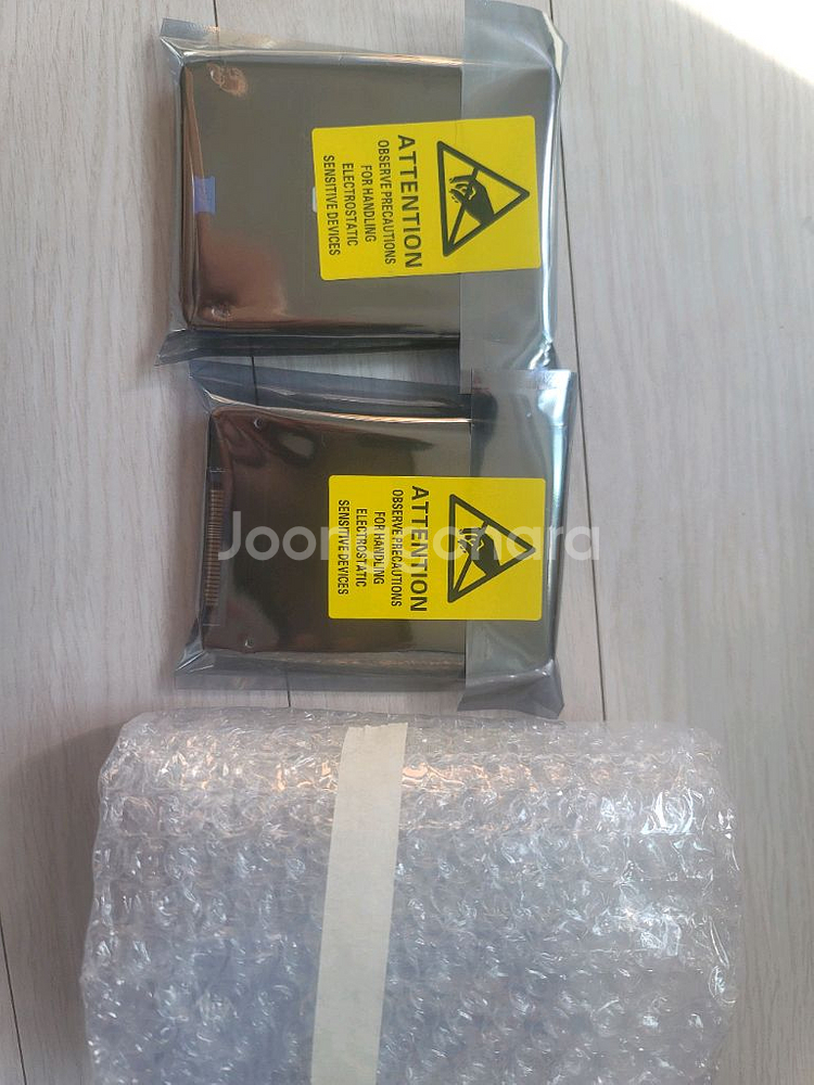마이크론 7450 960GB U.3 NVMe 4.0--0
