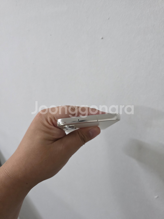 갤럭시 S23 크림 256기가 A급 팔아요~--4