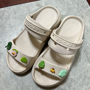 크록스 여성 샌들 W5 220