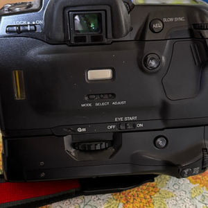 필름 카메라 Minolta 807si
