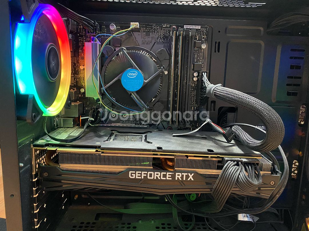 i7-8700 16기가램 msi2080ti 1.25tb--1