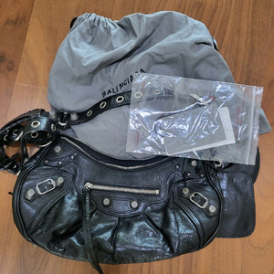 발렌시아가 르카골 S 스몰