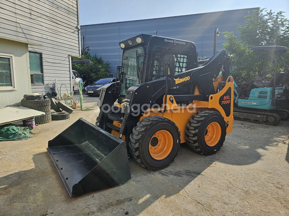 바우 스키드로더 BSL7000 2022년 270시간--1