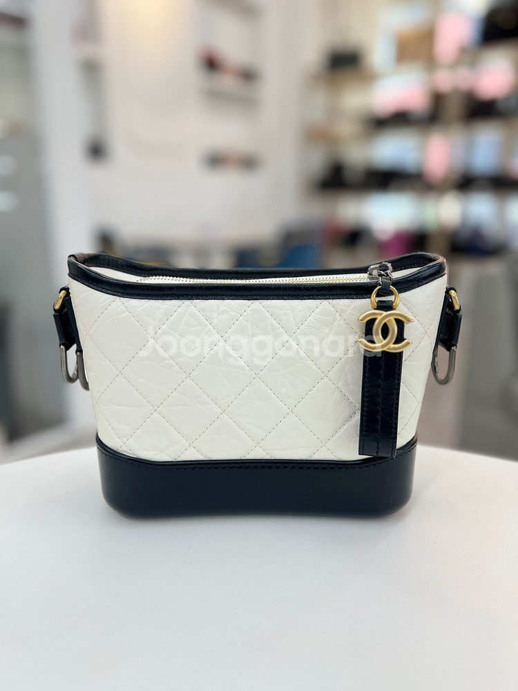 [중고명품 럭스올 울산점]샤넬 가브리엘 호보백 스몰--0