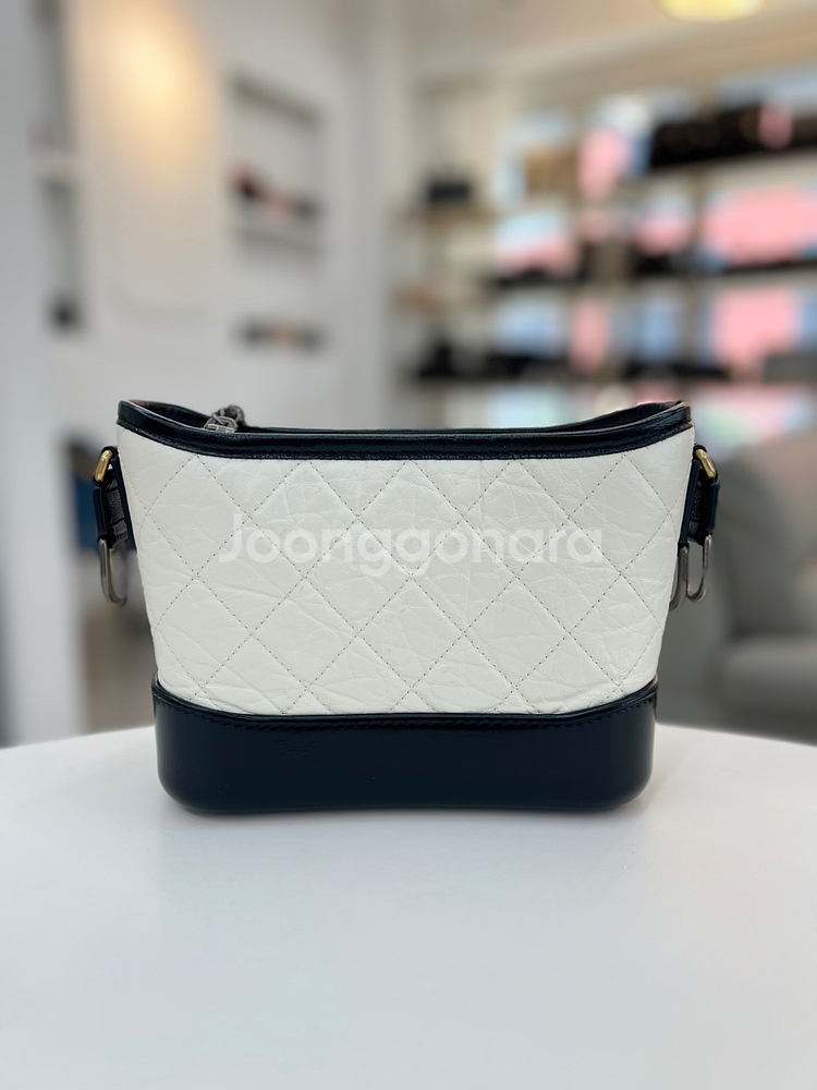 [중고명품 럭스올 울산점]샤넬 가브리엘 호보백 스몰--2