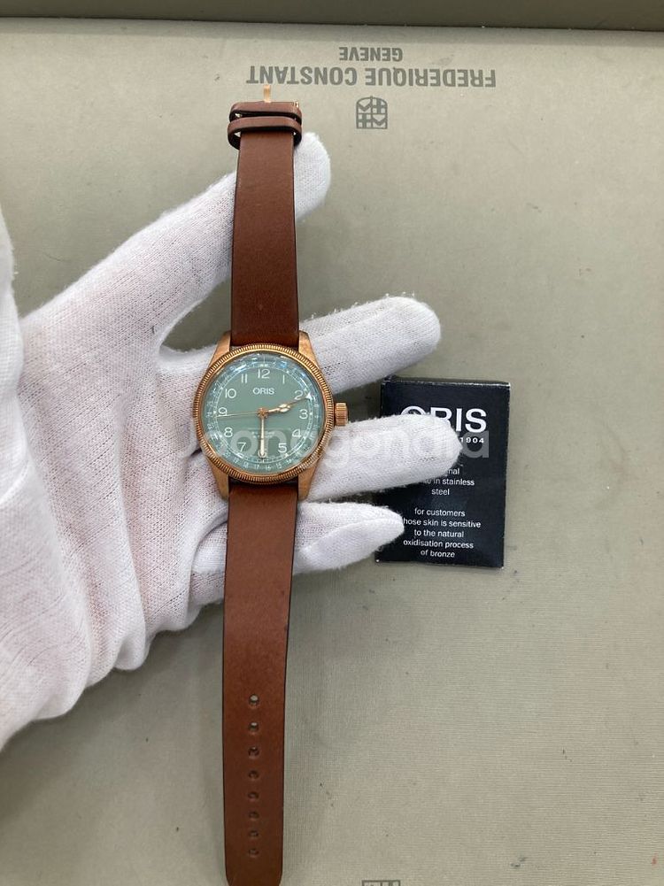 오리스 빅크라운 브론즈 36mm 팝니다.--1