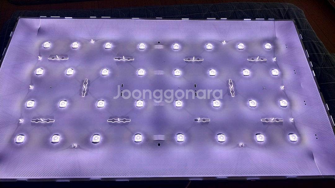 lg 42인치 레트로tv. 빽라이트 신품 지금 교환..--8
