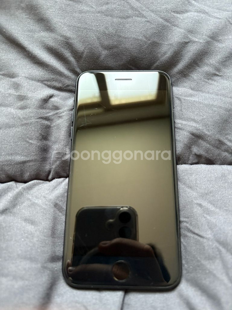 아이폰 se2 64GB--0