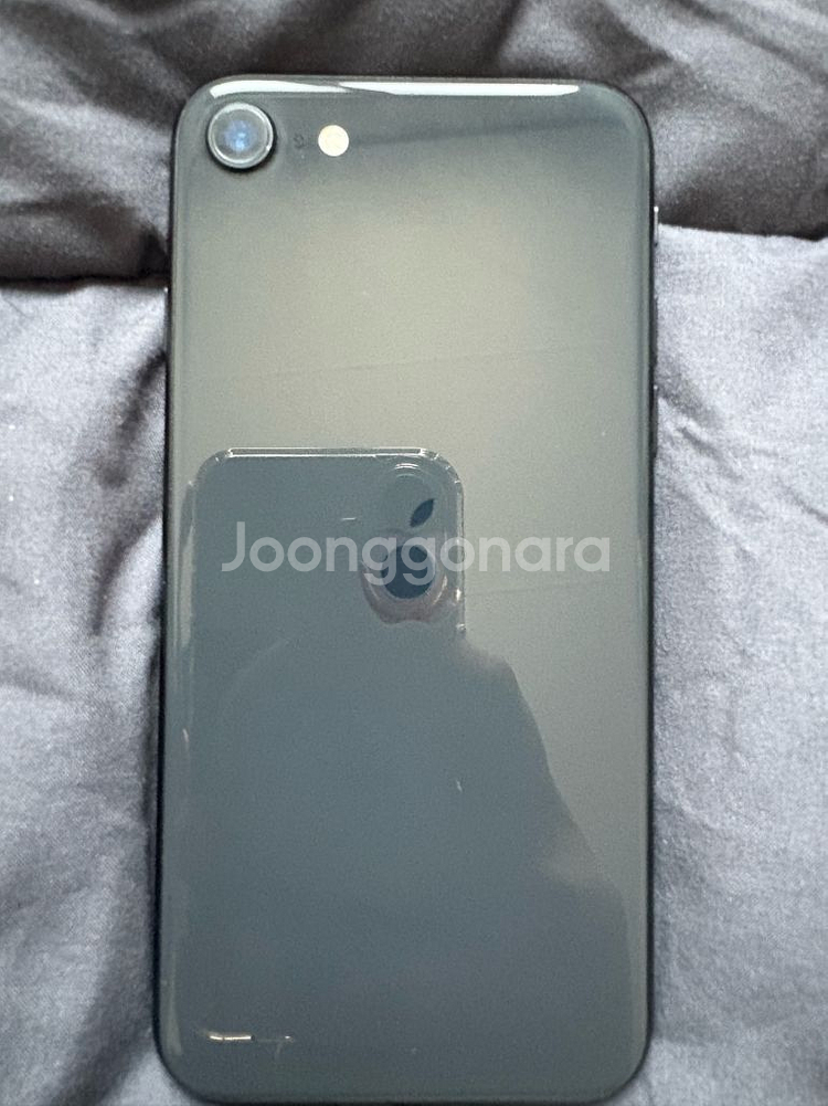 아이폰 se2 64GB--1
