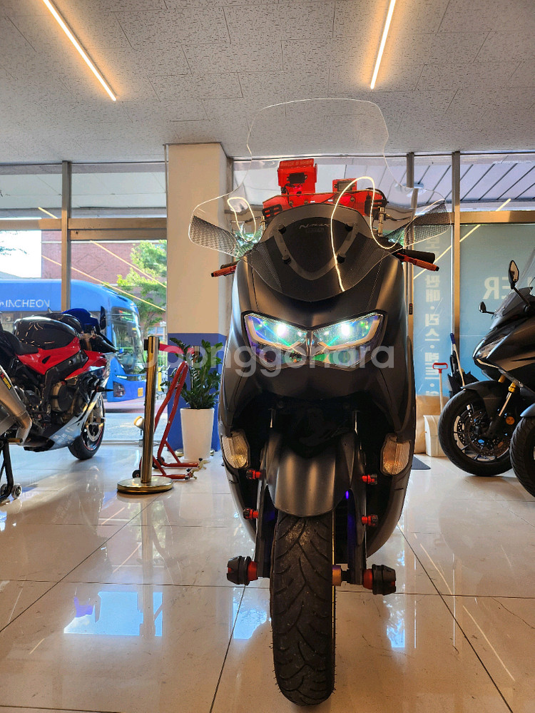 23년식 Nmax125 팝니다.--1