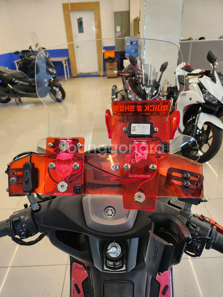 23년식 Nmax125 팝니다.--6