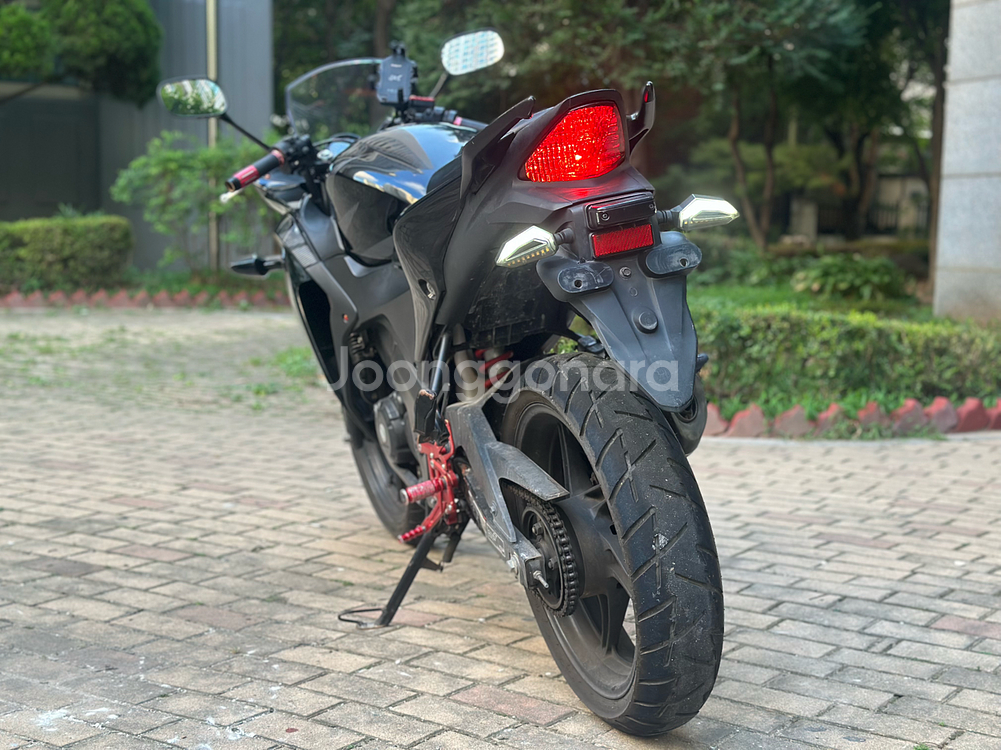 혼다 cbr125 2017년식 아크라 구변 판매합니다--3