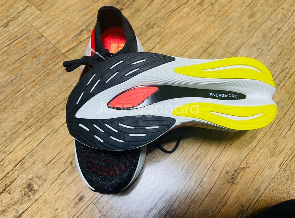 뉴발란스 sc트레이너 v1 260사이즈--2