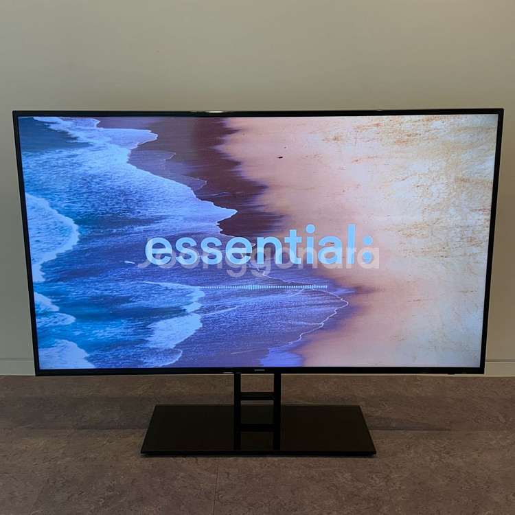(수원/용인) 삼성 60인치 4K UHD 스마트 TV--0